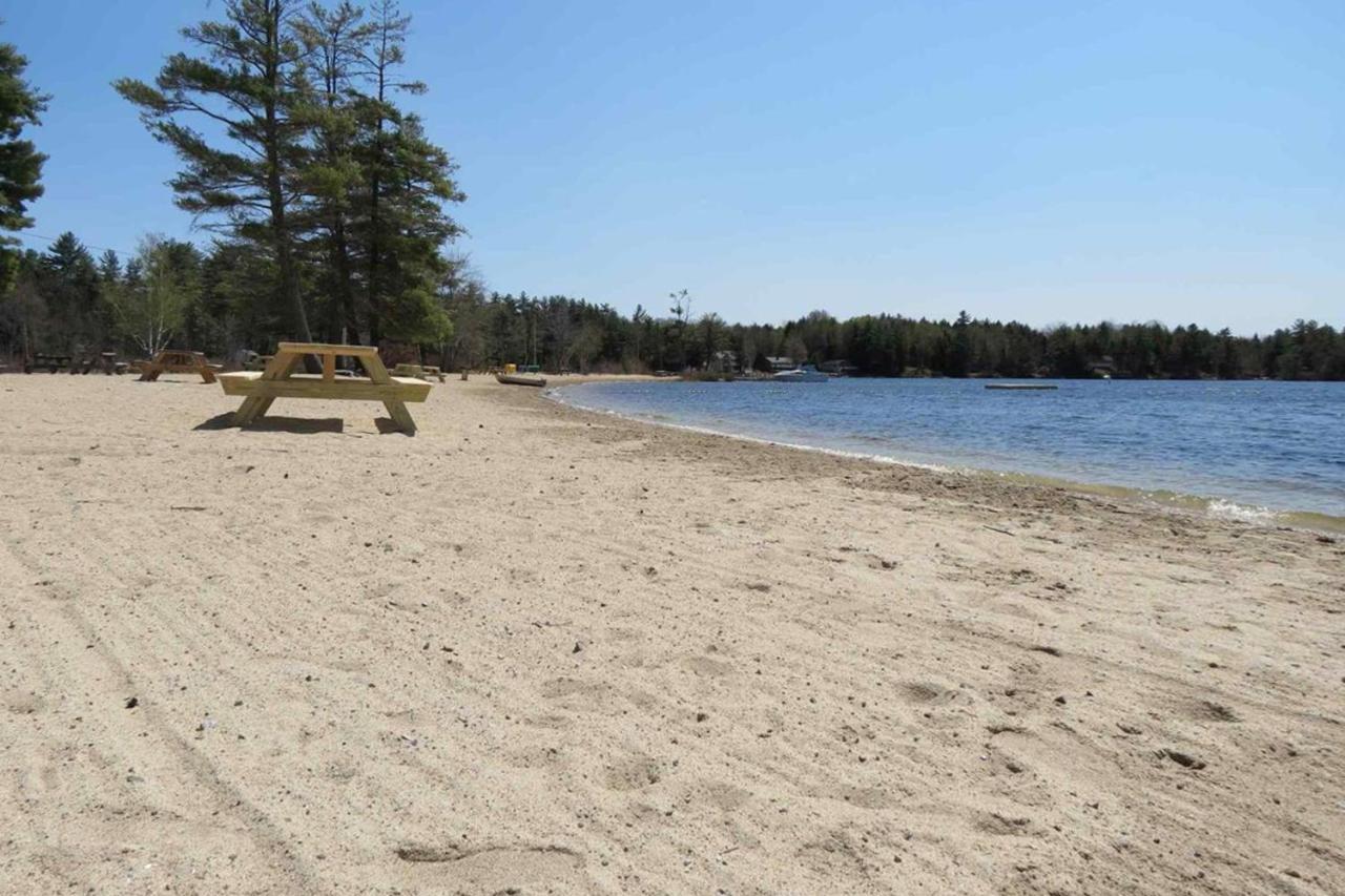 Вилла The Beach At Balmoral Moultonborough Экстерьер фото